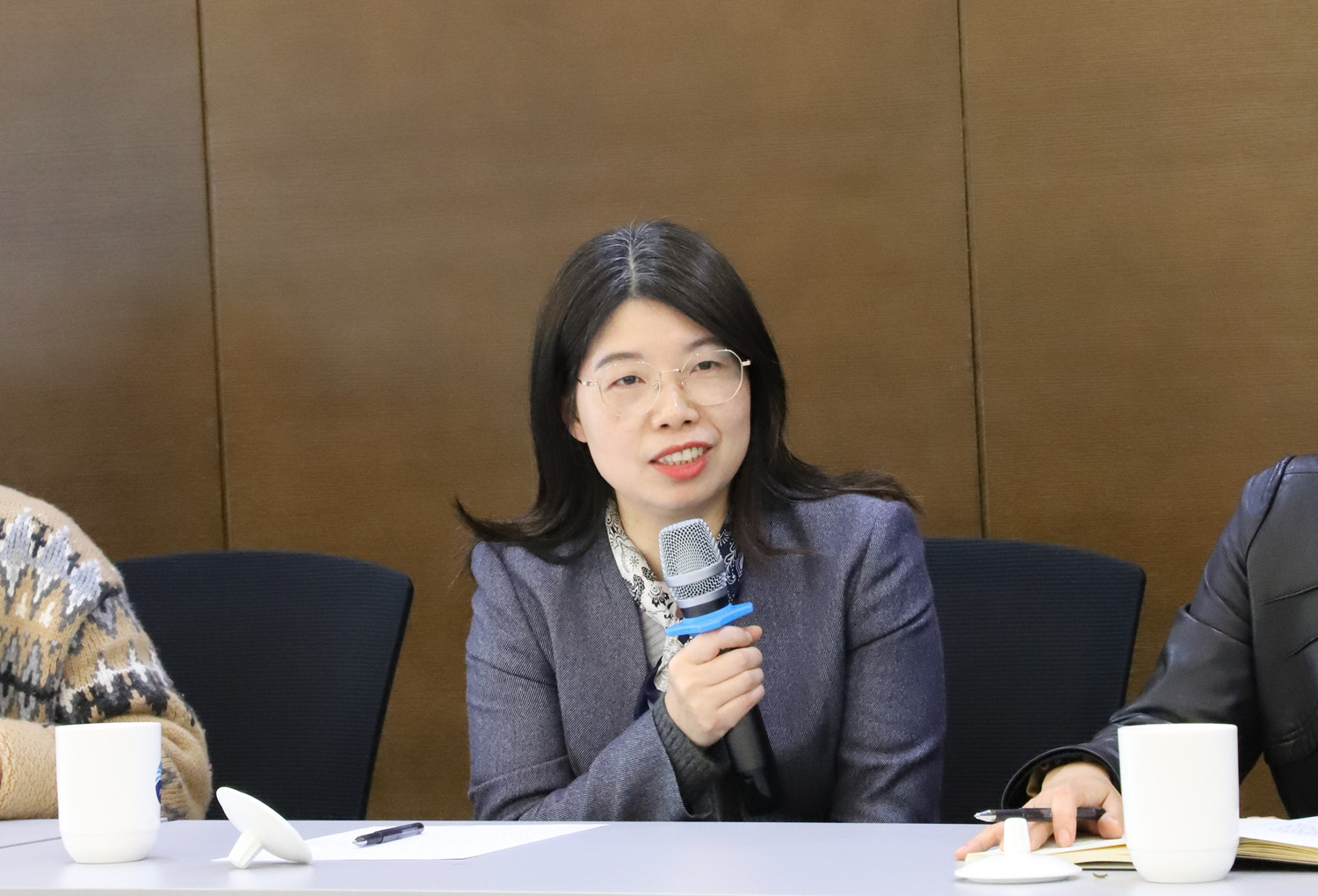 提增信心 守正出奇 控股公司召開一季度業(yè)務(wù)分析會(huì)議(圖7)